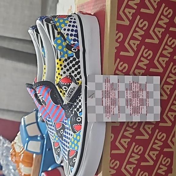 Brand new classic slip on vans shark week themed size 12 kids sneaker shoe - Picture 2 of 11
